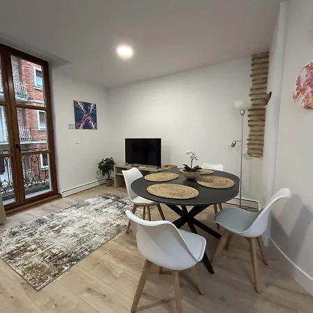 Hiri Zahar 2 * Durango