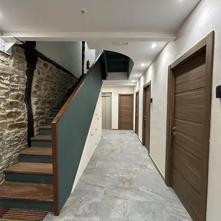 Hiri Zahar 2 Apartment *